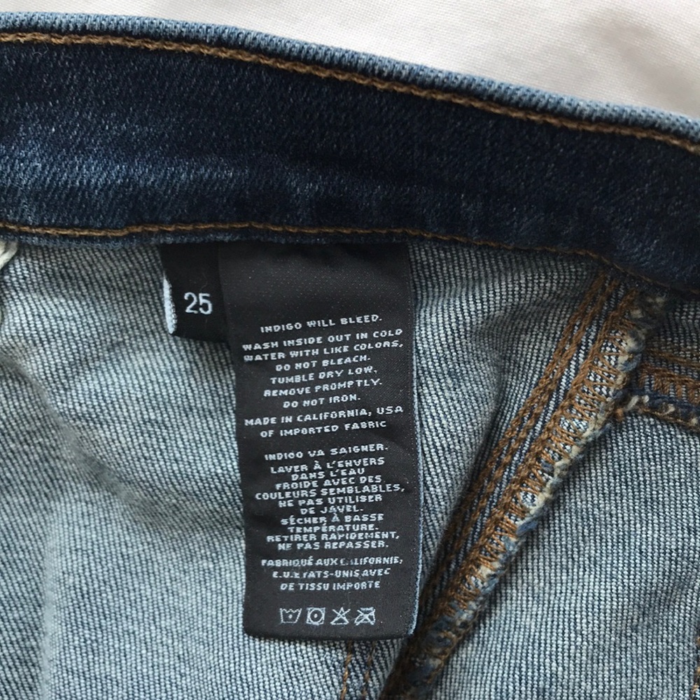 J Brand High Rise Jeans - Picture 6 of 6